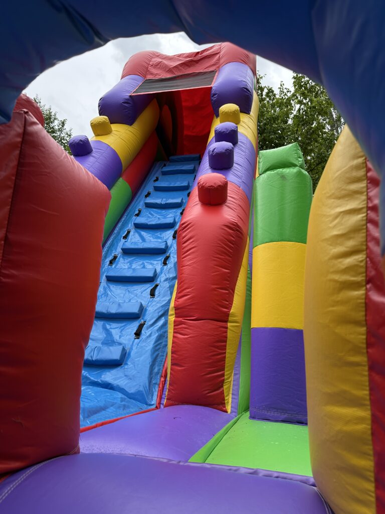 zjeżdżalnia klocki